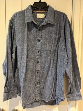 The Normal Brand Men's Heather Blue Button-Down Shirt